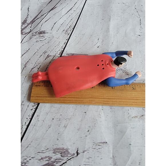 2016 5 Inches Flying Superman McDonald's Happy Meal Toy DC Comics Action Figure - Picture 4 of 5